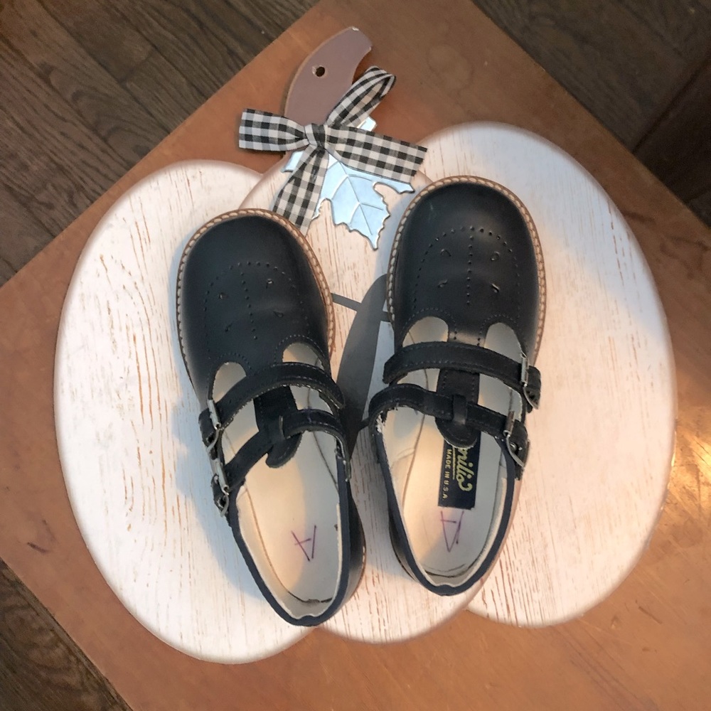 Amelia dress shoes size 10